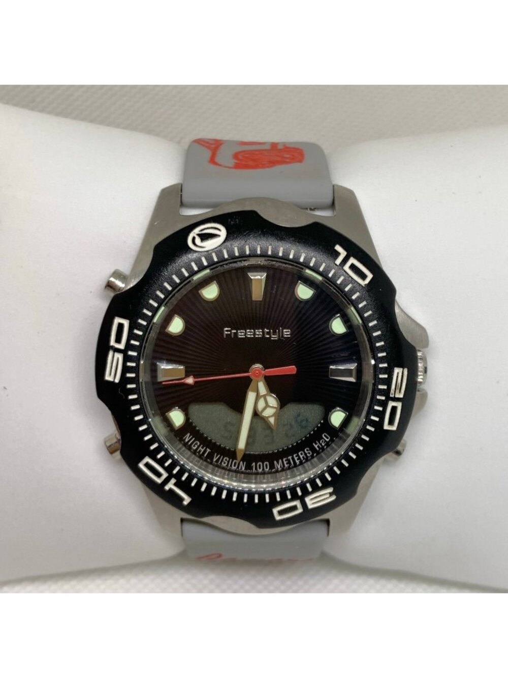 Freestyle Shark X 2.0 men’s watch analog digital black silver tone 42mm running
